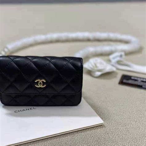 chanel women clutch replica|chanel clutch with chain 2020.